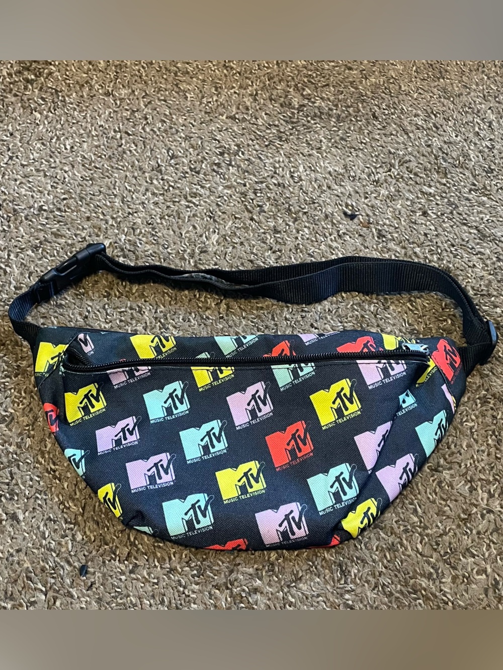 MTV Black Belt Bag Fanny pack with Rainbow Logo Squares
